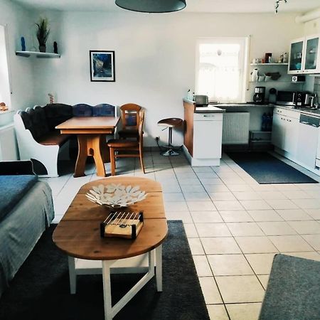76 Qm Whg Im Eg Haus-Wohlfuehloase Vor Der Haustuer Apartment Gladenbach Екстериор снимка